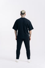 Lade das Bild in den Galerie-Viewer, Chicago Deep Black Jogger Pants